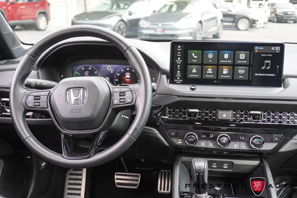Honda Accord photo 2