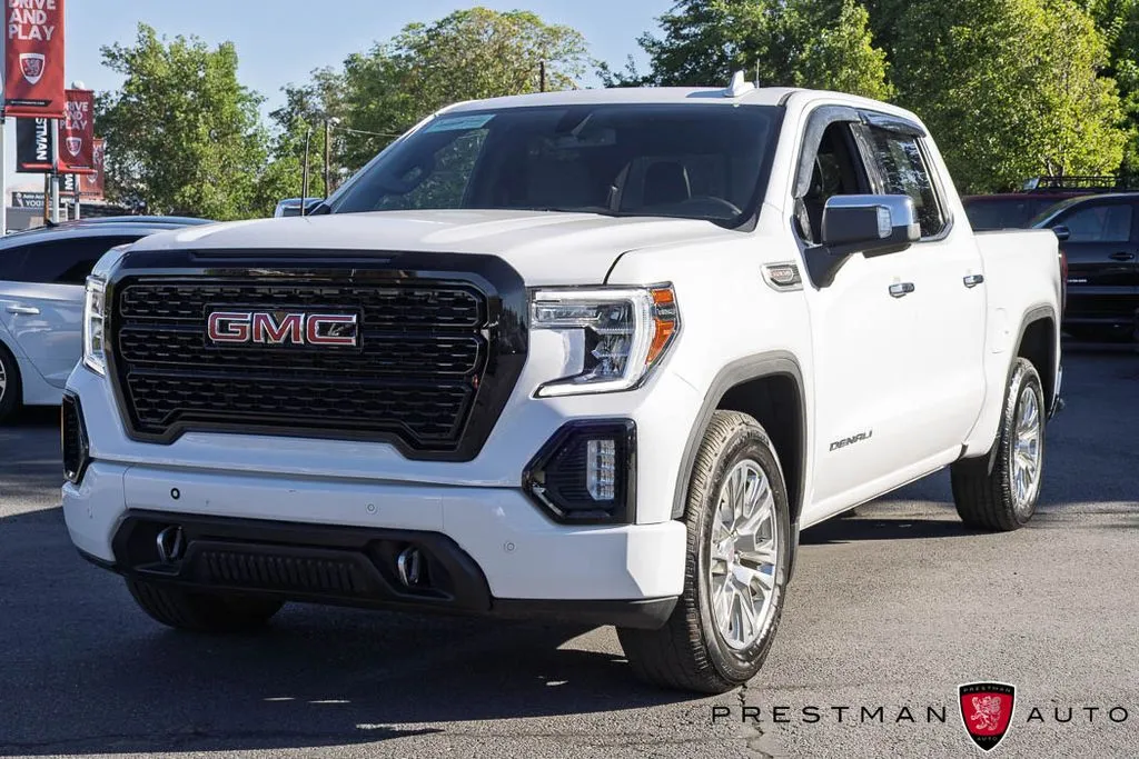 GMC Sierra photo 16