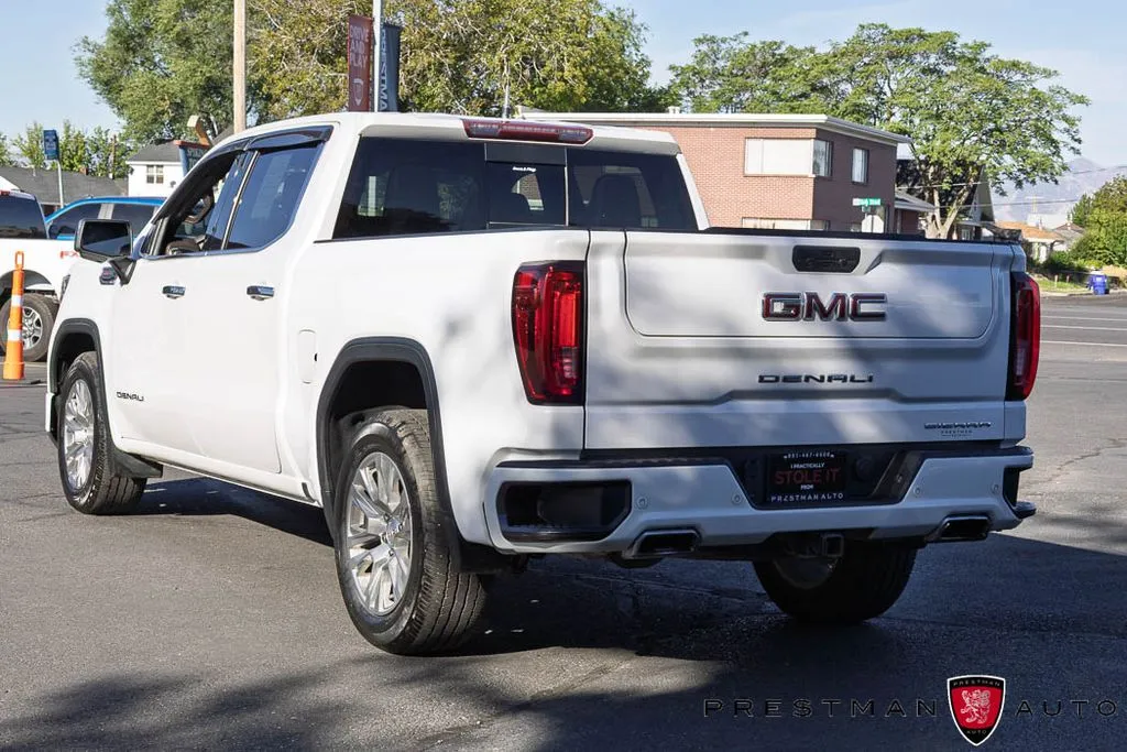 GMC Sierra photo 18