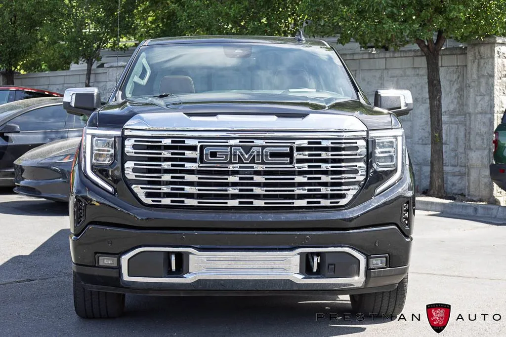 GMC Sierra photo 19