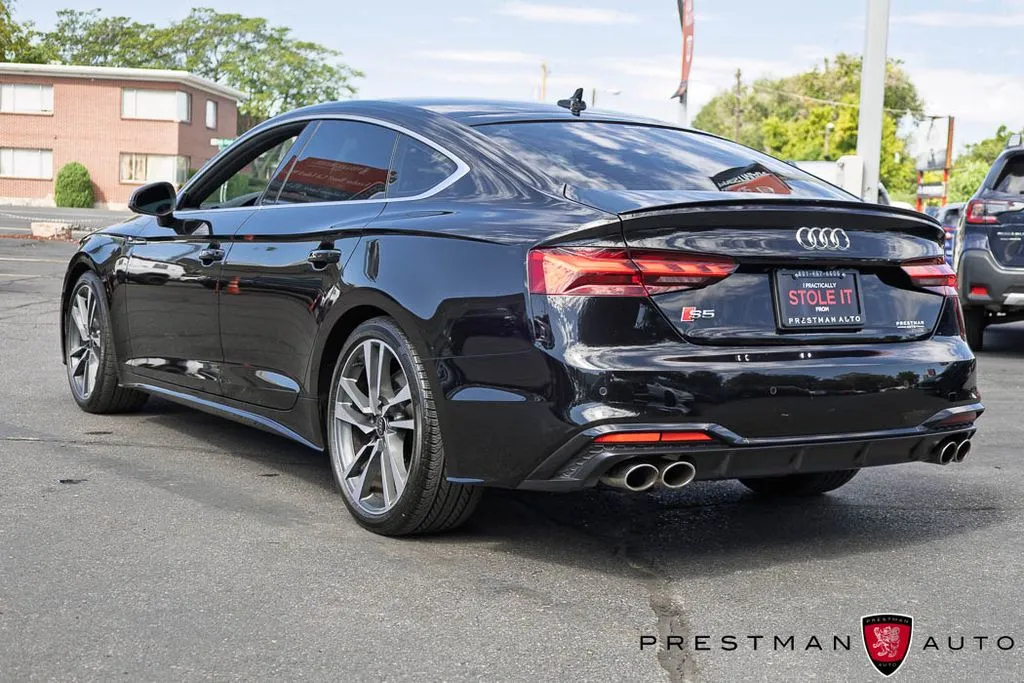 Audi S5 photo 17
