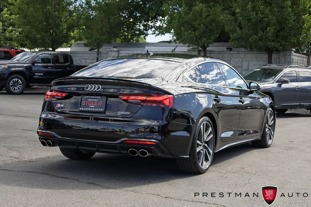 Audi S5 photo 19