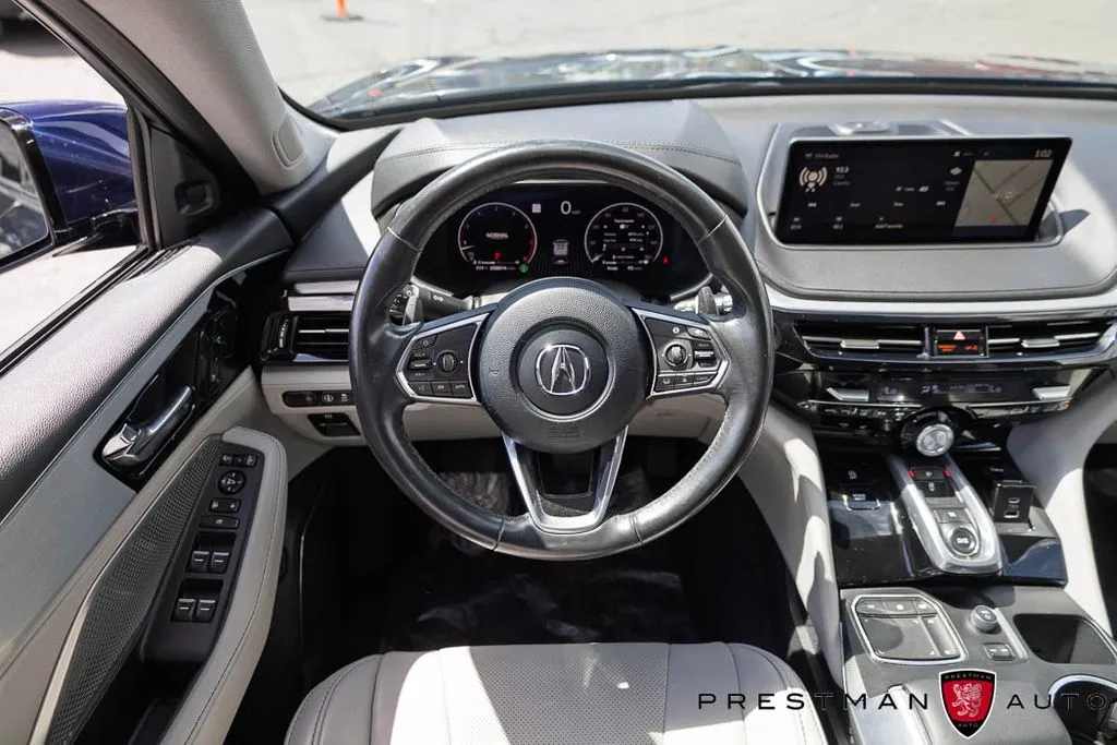 Acura MDX photo 2