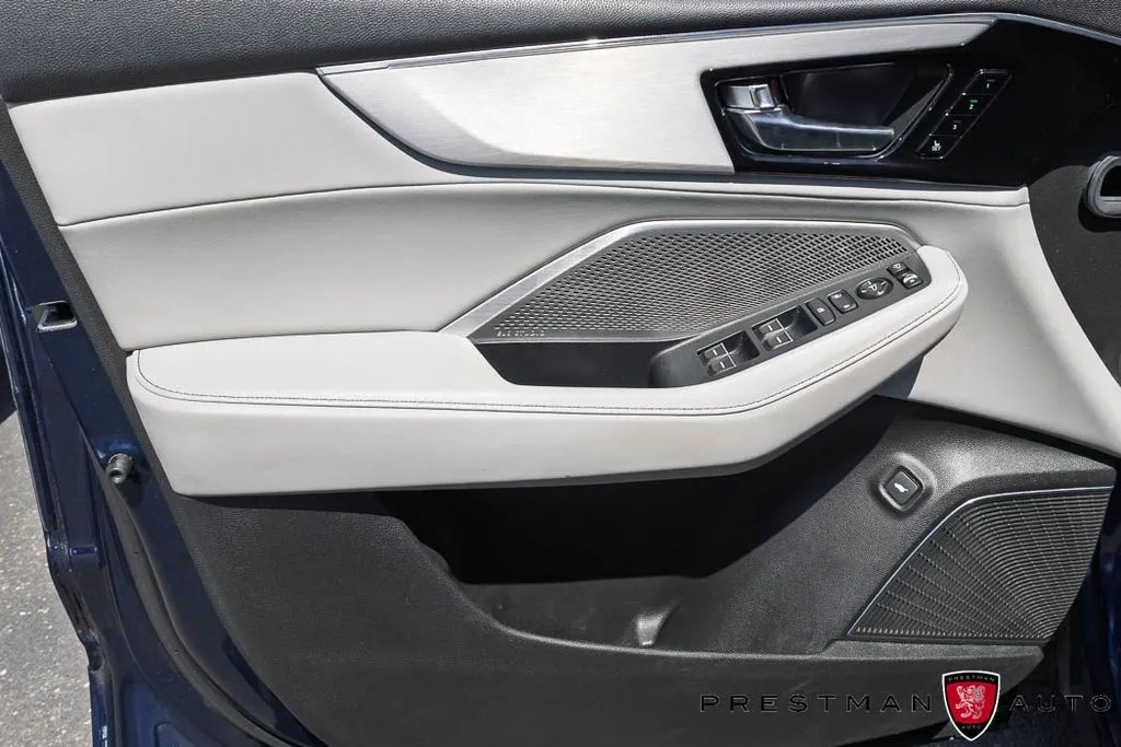 Acura MDX photo 25