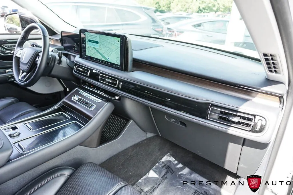 Lincoln Aviator photo 46