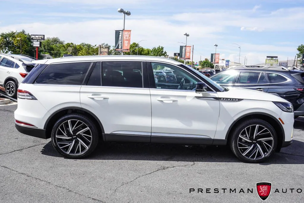 Lincoln Aviator photo 22