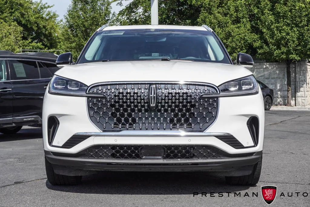 Lincoln Aviator photo 16