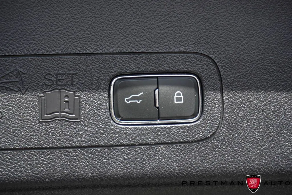 Lincoln Aviator photo 44