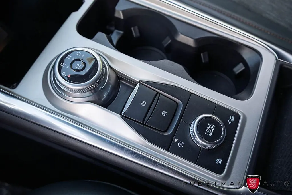 Ford Explorer photo 38