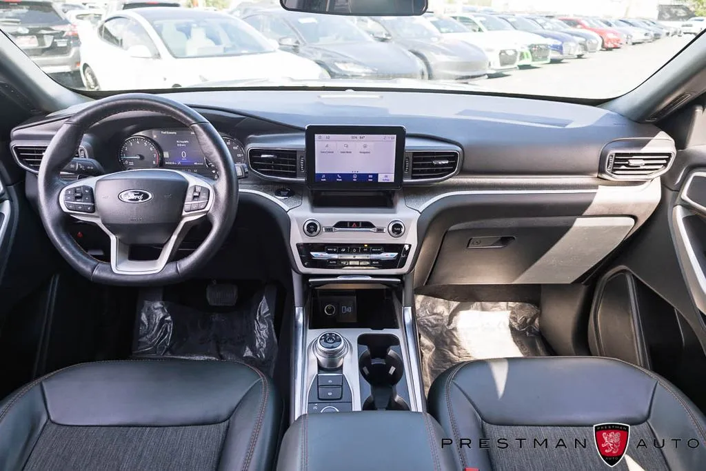 Ford Explorer photo 40