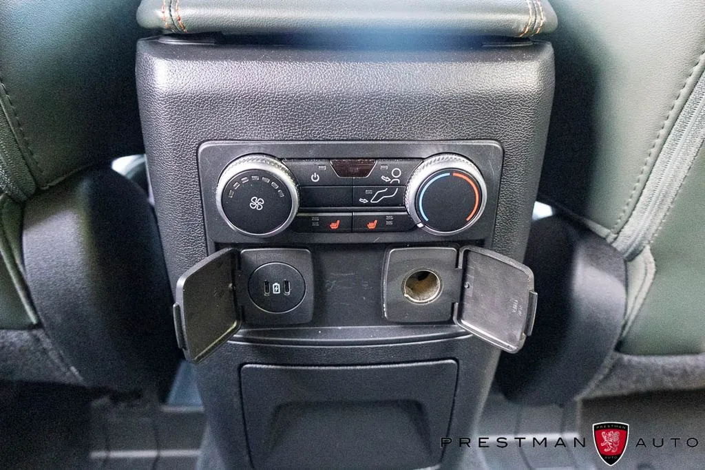 Ford Explorer photo 42