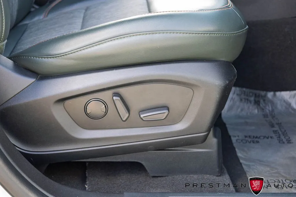 Ford Explorer photo 23
