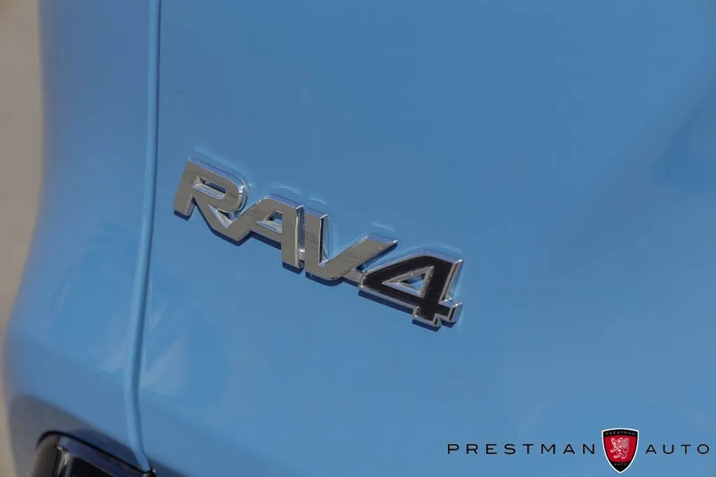 Toyota RAV4 photo 39