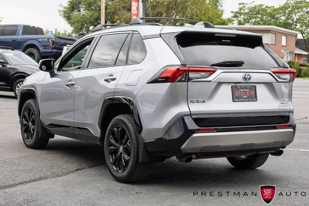 Toyota RAV4 photo 16