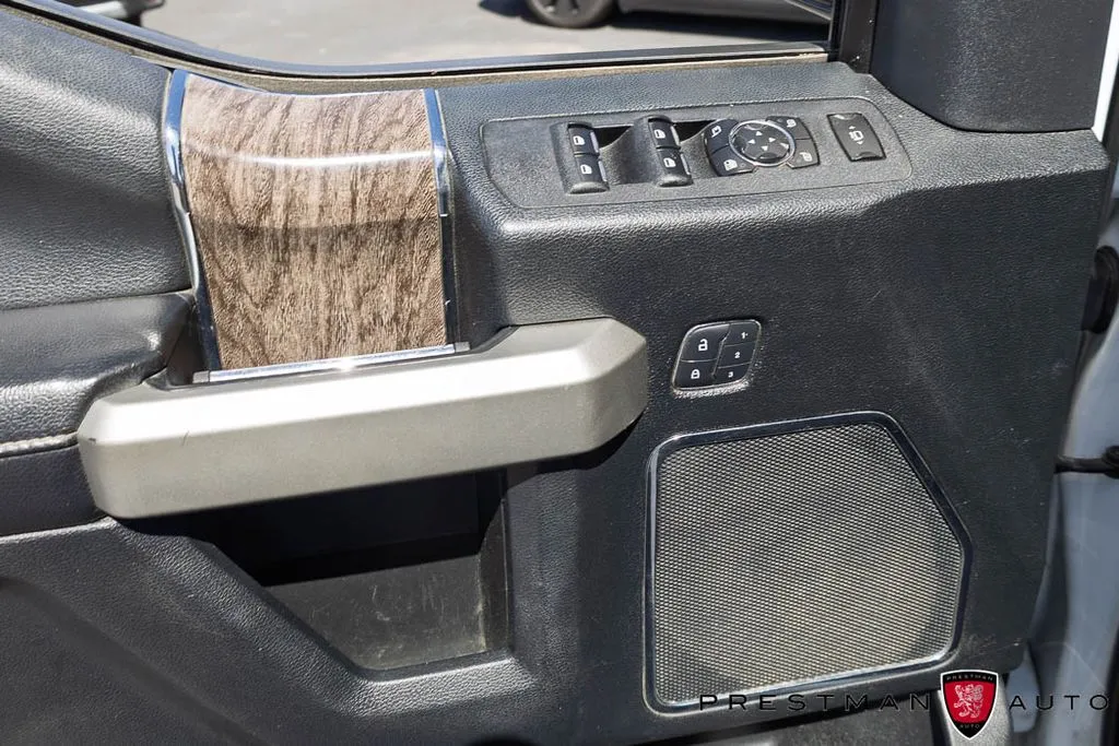 Ford F-250SD photo 25