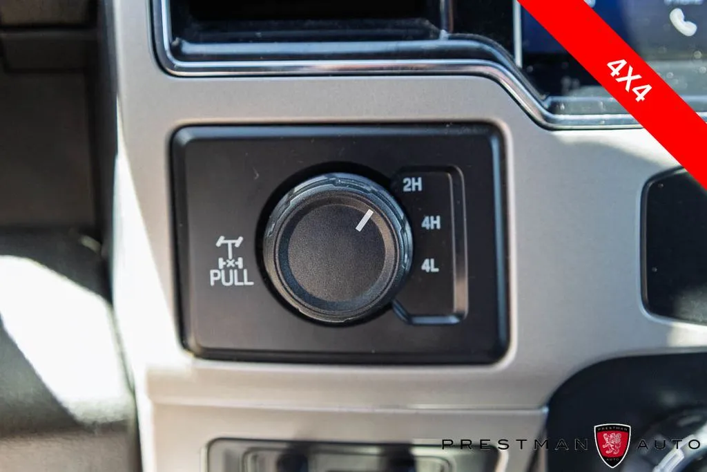 Ford F-250SD photo 12