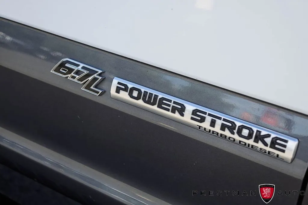 Ford F-250SD photo 11