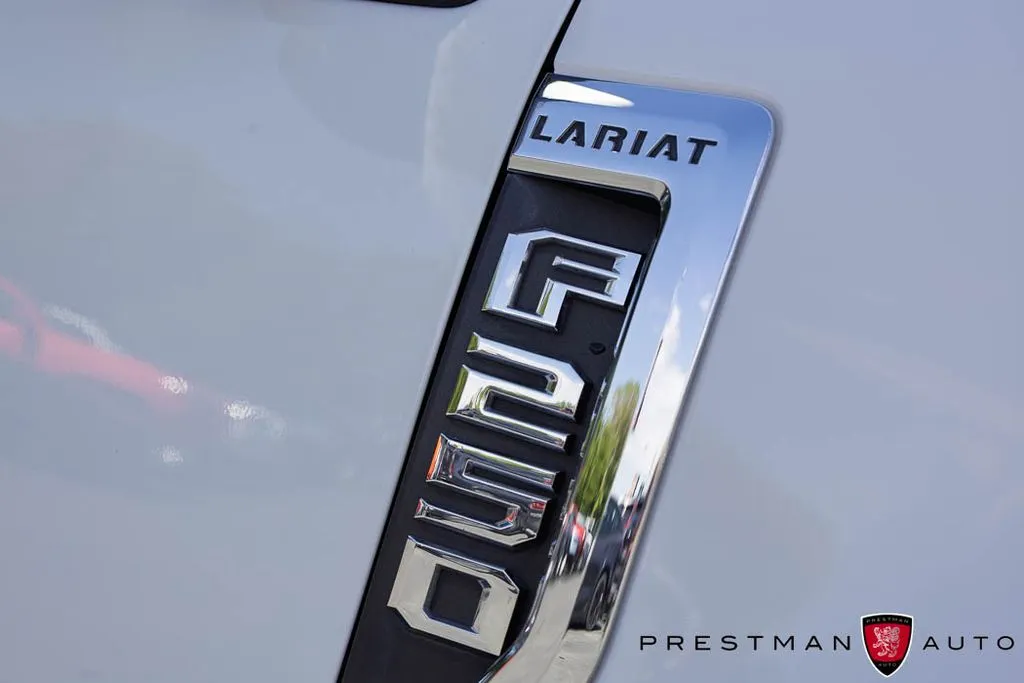Ford F-250SD photo 10