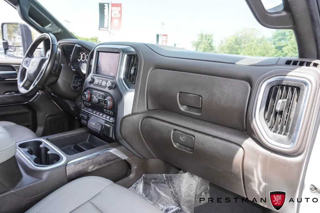 Chevrolet Silverado photo 50