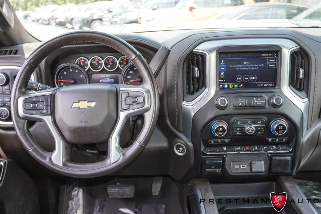Chevrolet Silverado photo 46