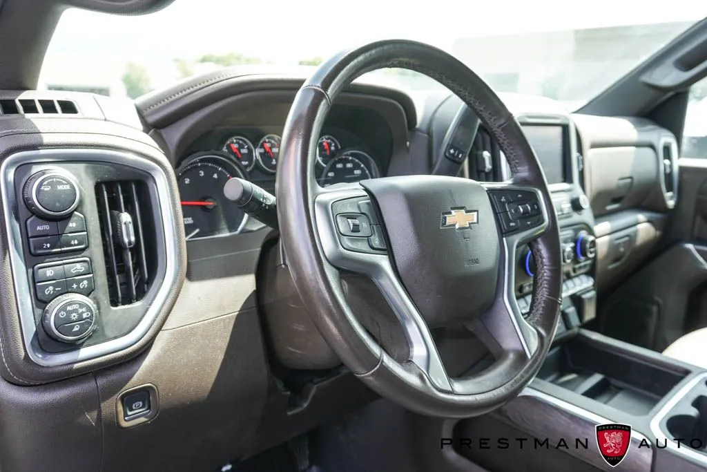 Chevrolet Silverado photo 33