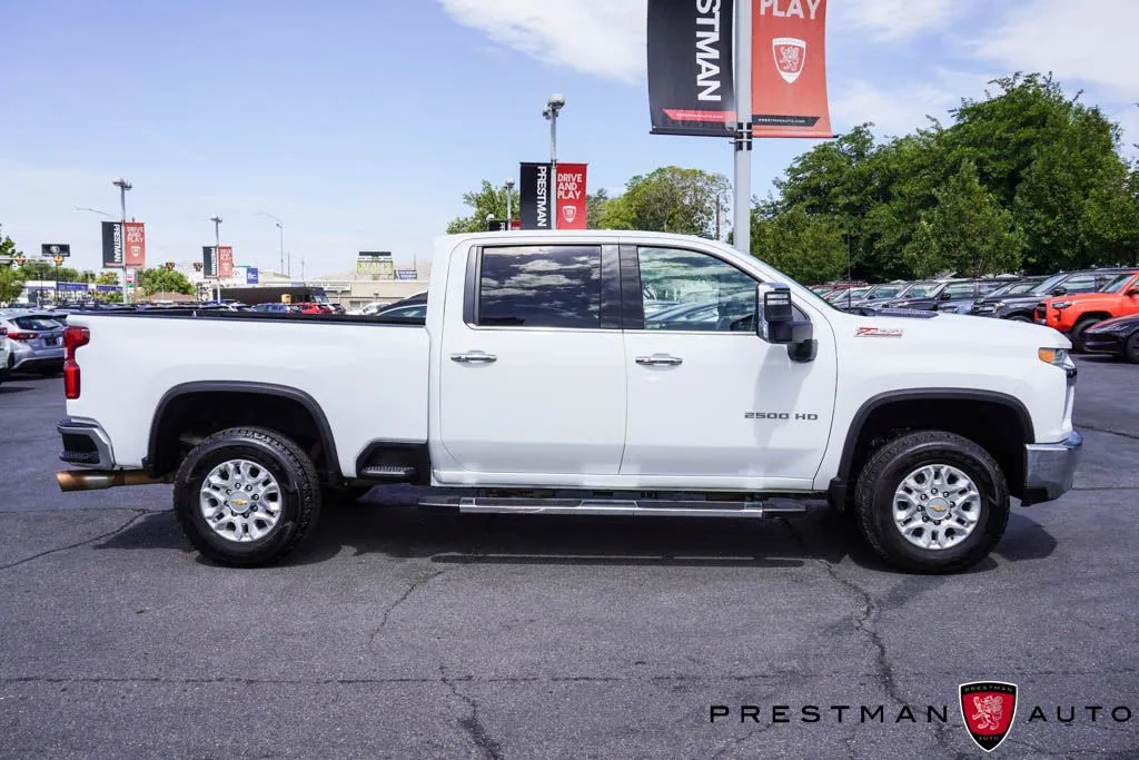 Chevrolet Silverado photo 29