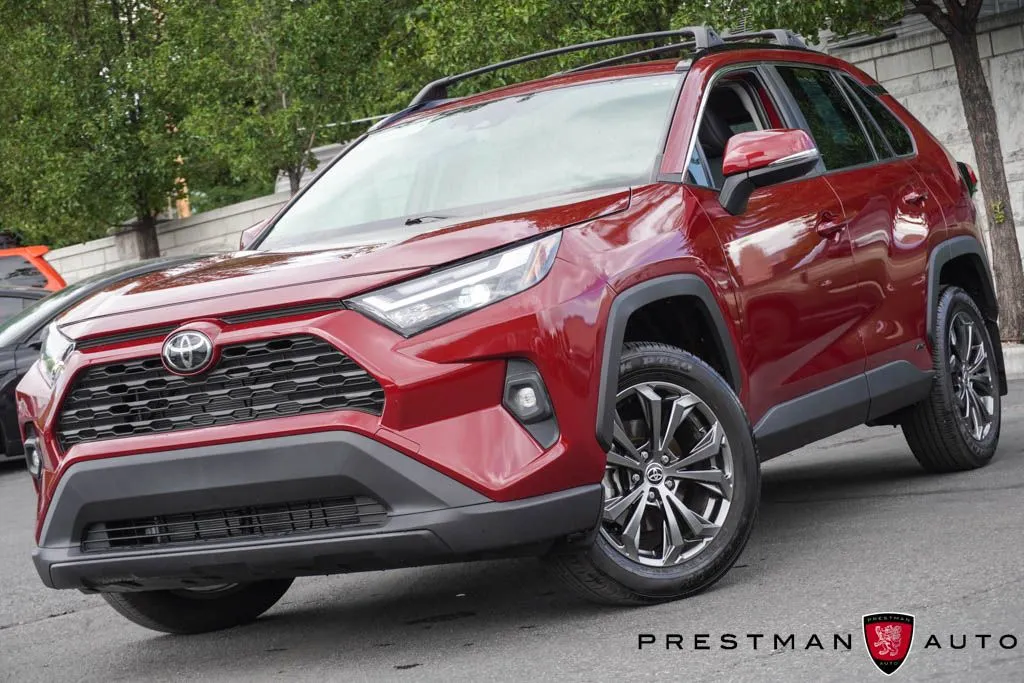 Toyota RAV4 photo 18