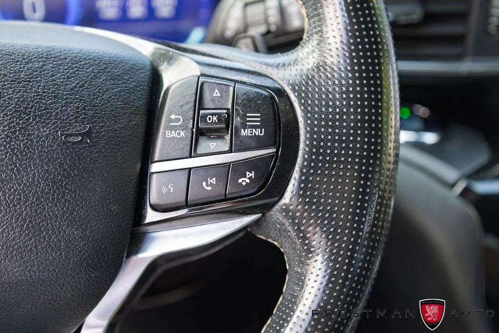Ford Explorer photo 30