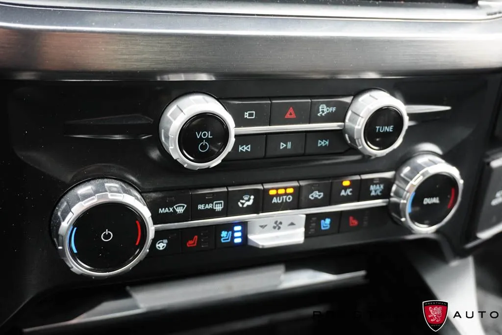 Ford F-250SD photo 37
