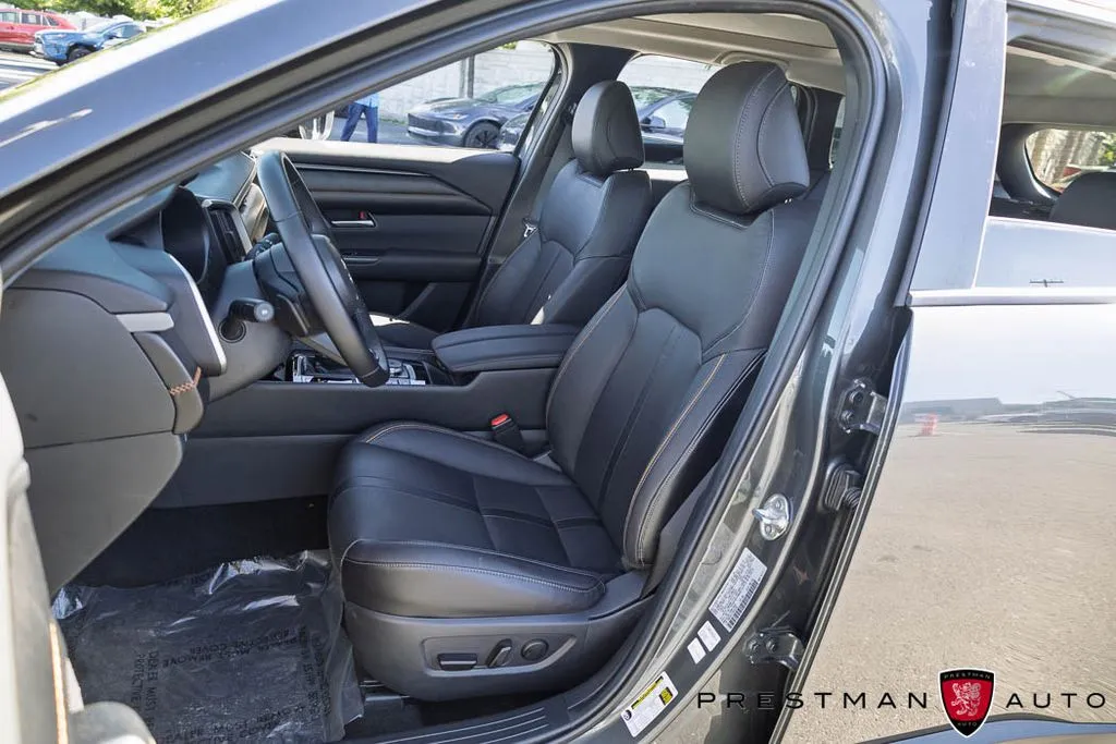 Mazda CX-50 photo 21
