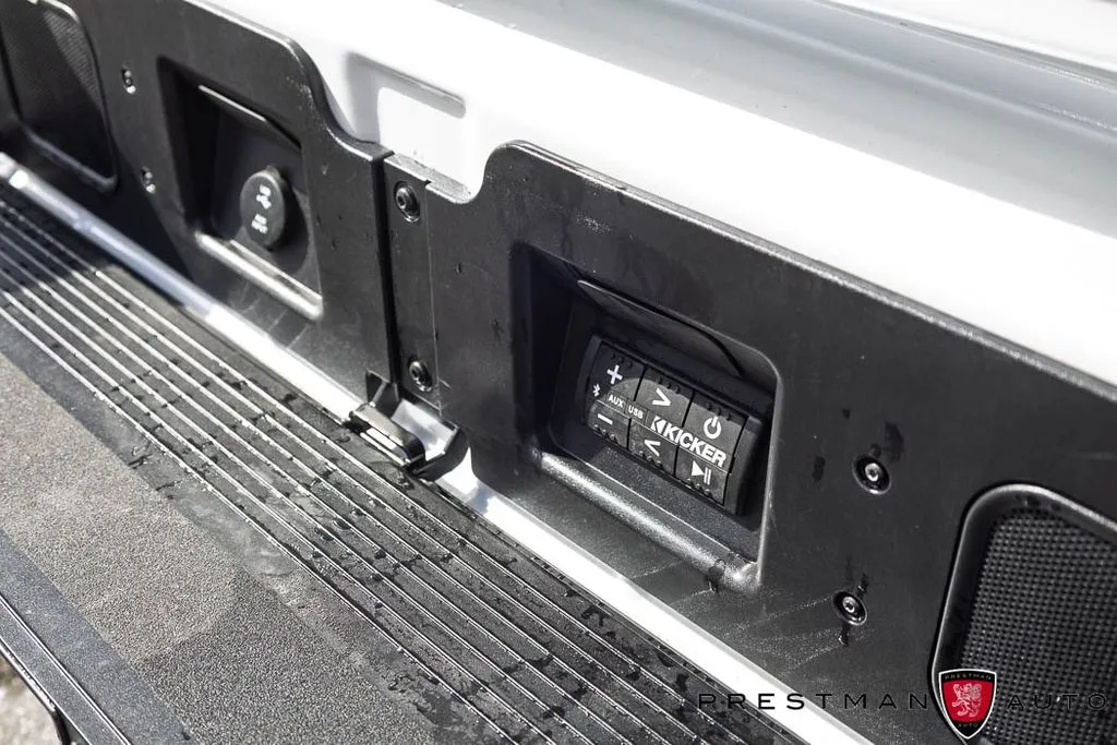 GMC Sierra photo 13