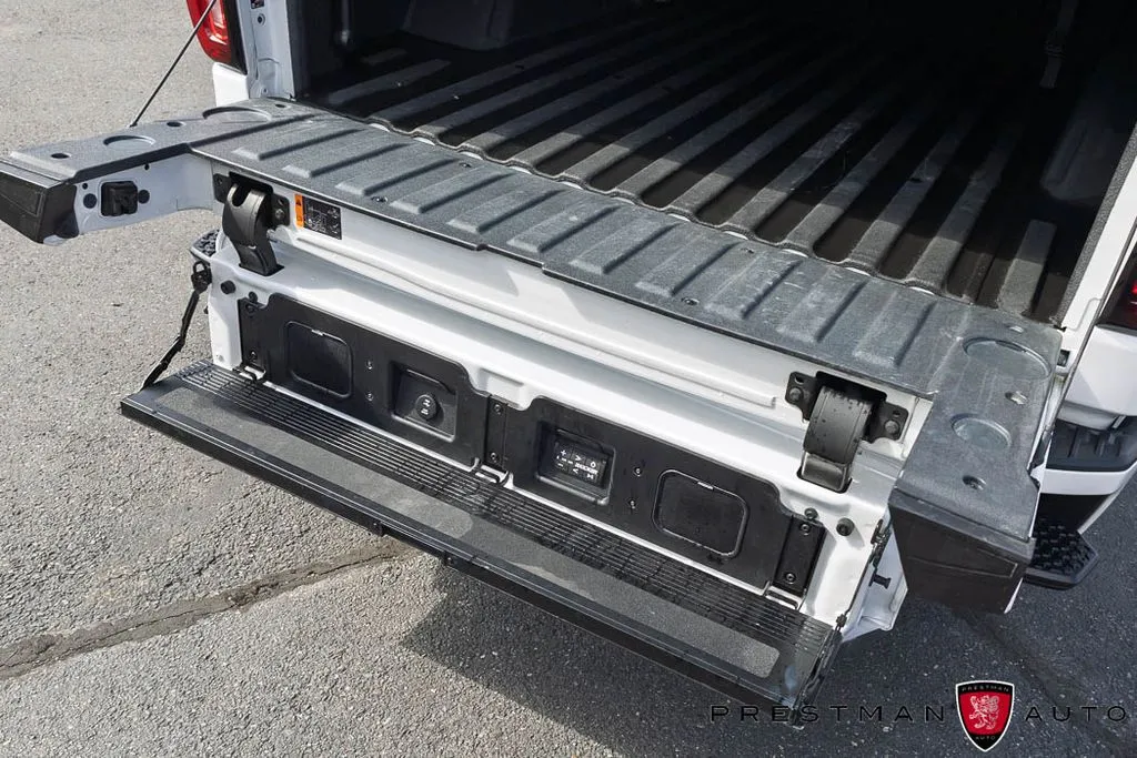 GMC Sierra photo 29