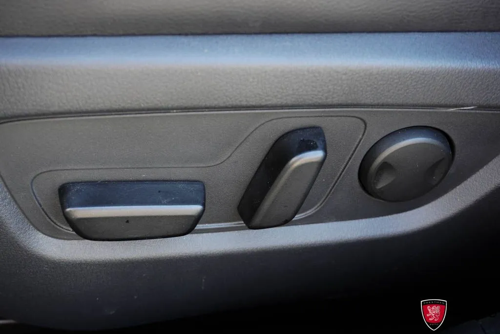Mazda CX-50 photo 24