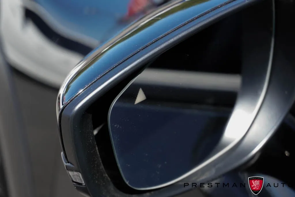 Mazda CX-50 photo 22