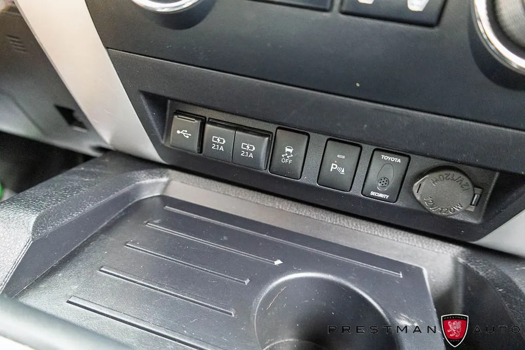 Toyota Tundra photo 42