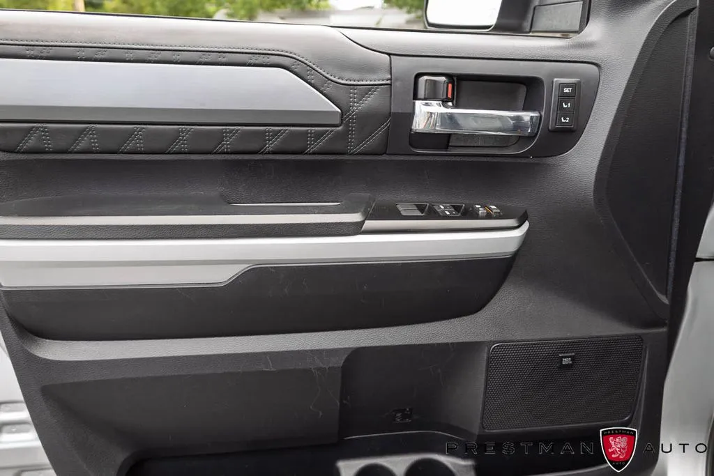 Toyota Tundra photo 31