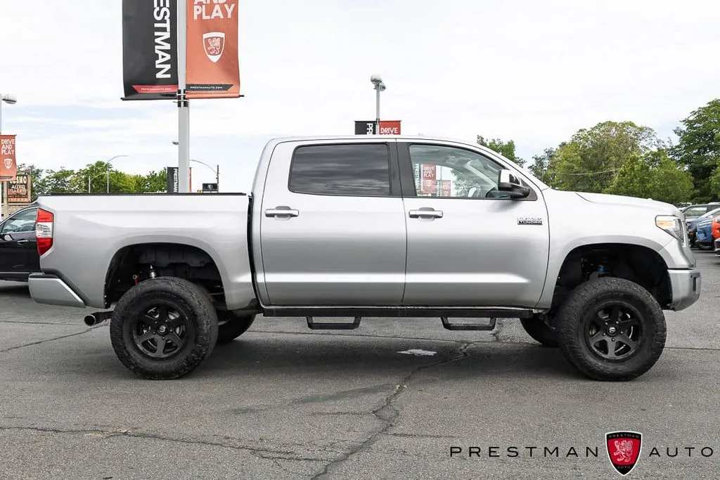 Toyota Tundra photo 24