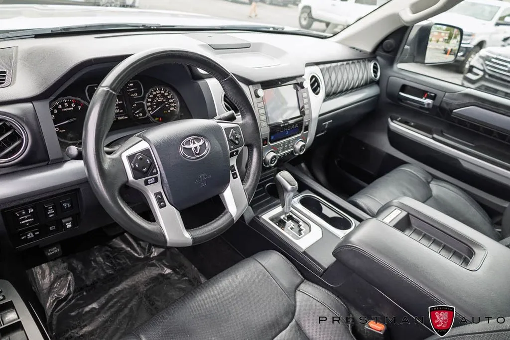 Toyota Tundra photo 25