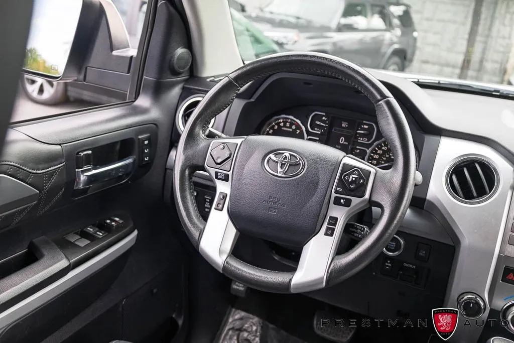 Toyota Tundra photo 44