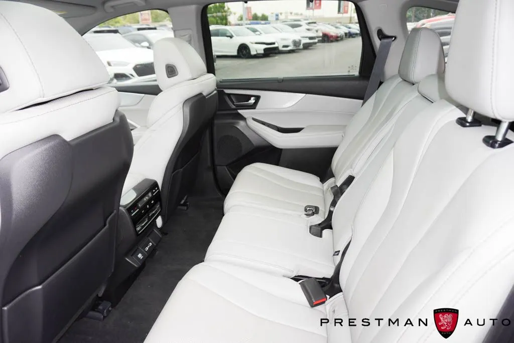 Acura MDX photo 42