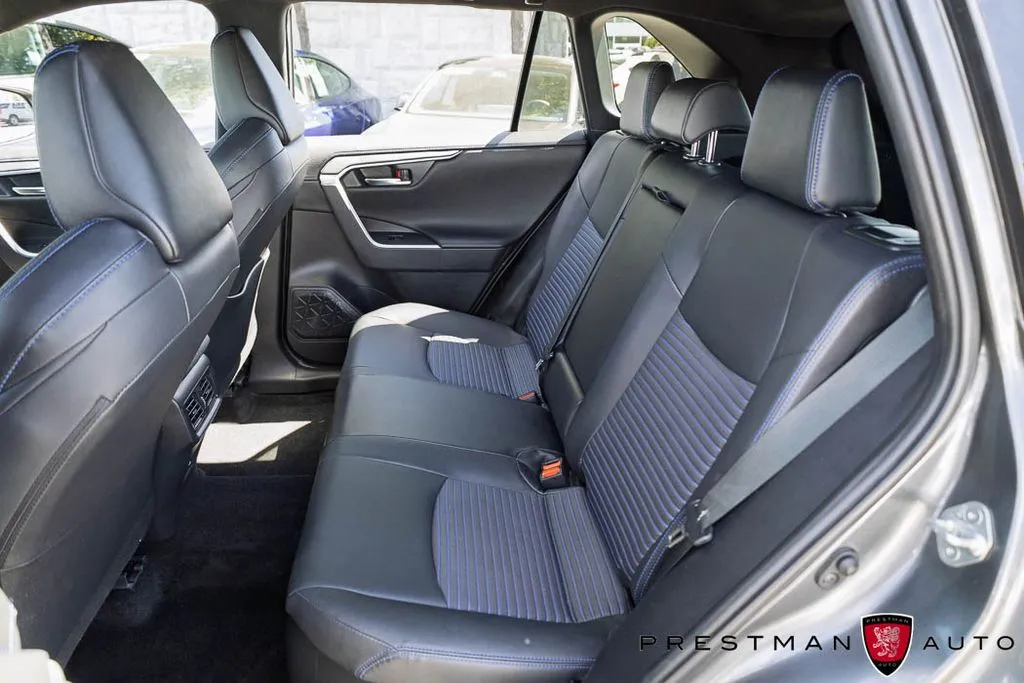 Toyota RAV4 photo 37