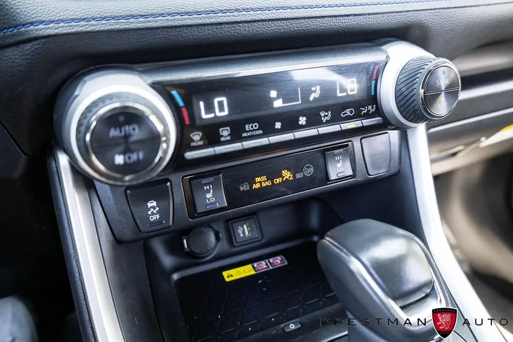 Toyota RAV4 photo 32