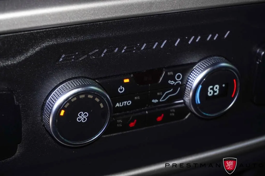 Ford Expedition photo 42