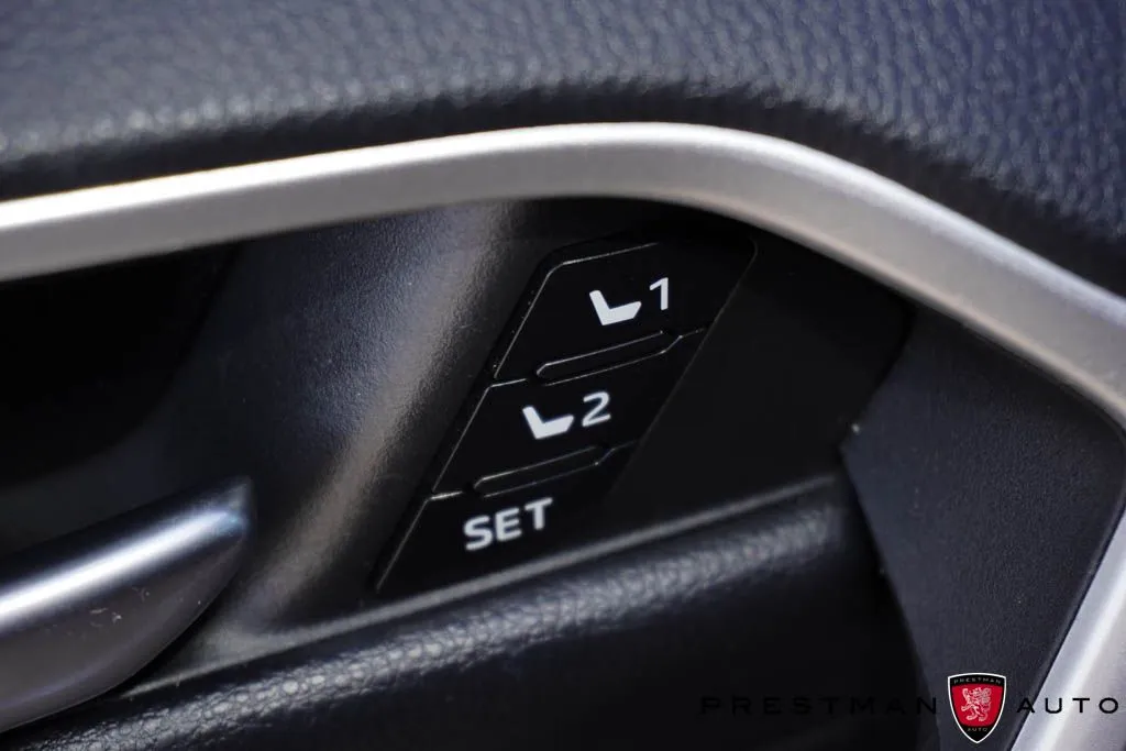 Toyota RAV4 photo 26