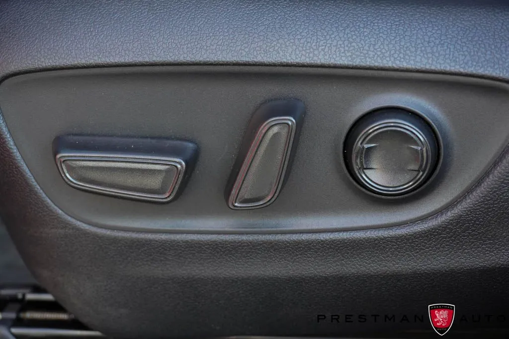 Toyota RAV4 photo 28