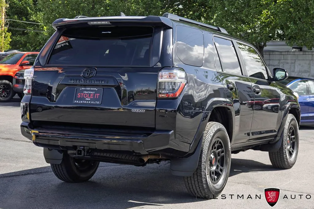 Toyota 4Runner photo 16