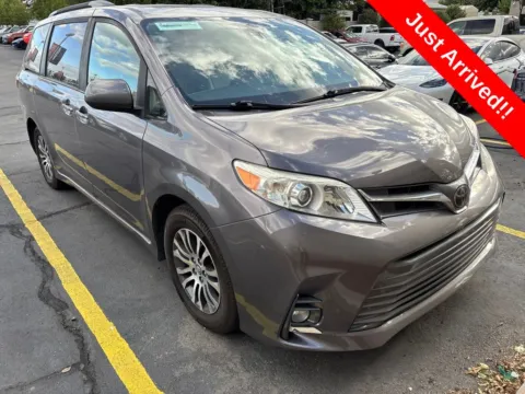 Gray 2019 Toyota Sienna XLE for sale in Salt Lake City, UT