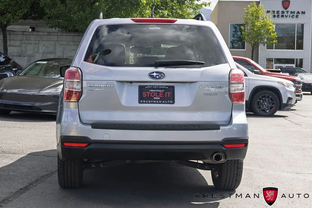 Subaru Forester photo 15