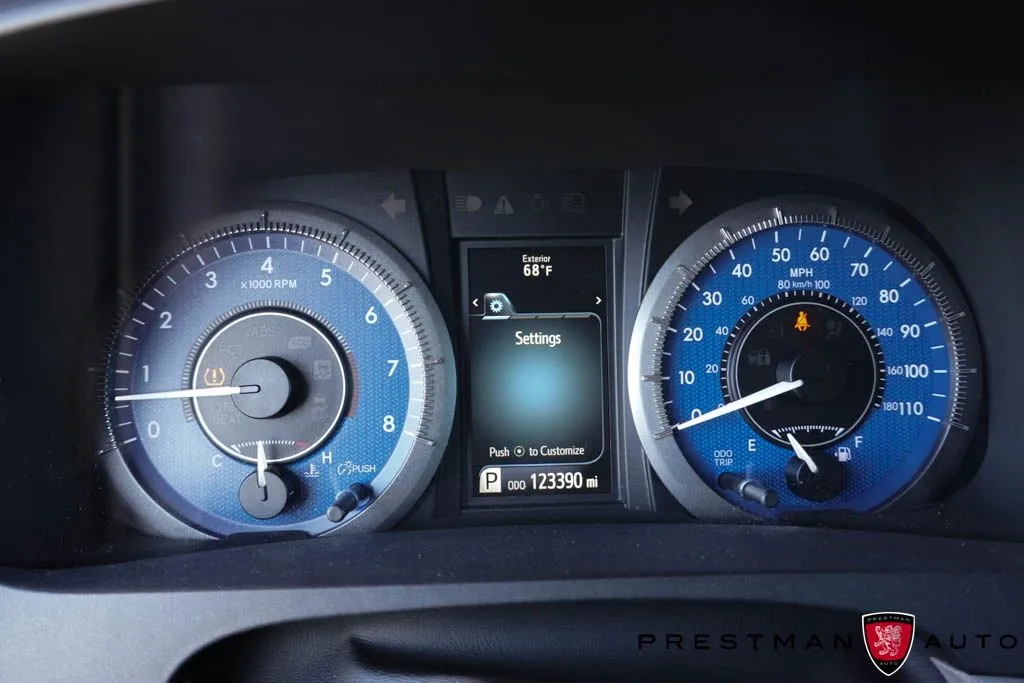 Toyota Sienna photo 13