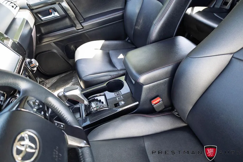 Toyota 4Runner photo 32